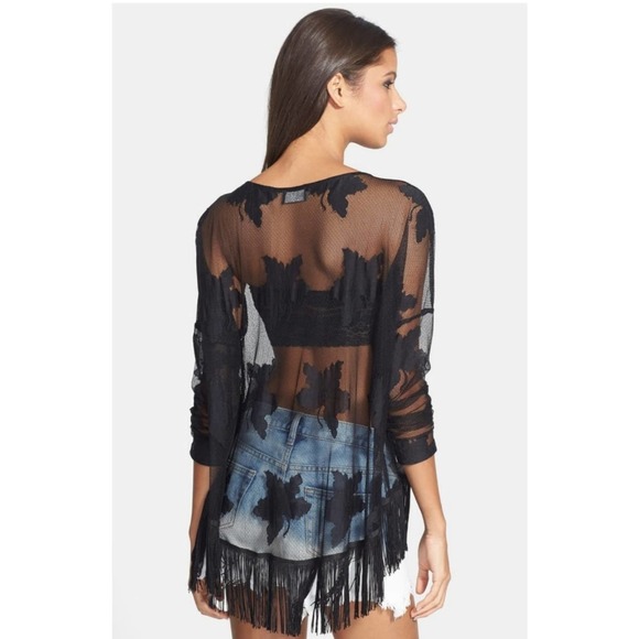 ASTR THE LABEL | Lace Tassel Top | S - Picture 2 of 8